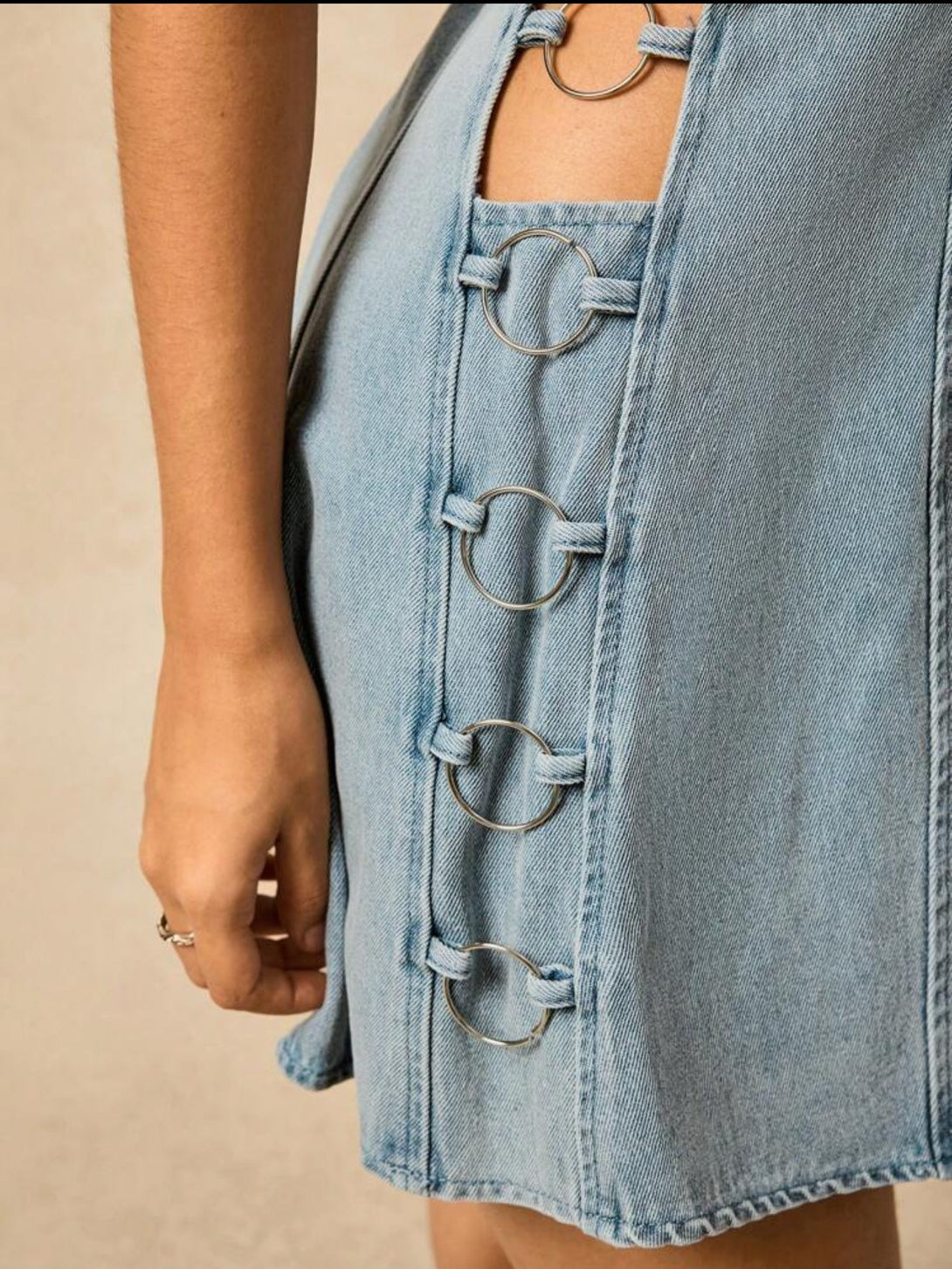 SLEEVELESS DENIM DRESS - CASUALS STYLE WITH ATTITUDE - Zucchero Essentials